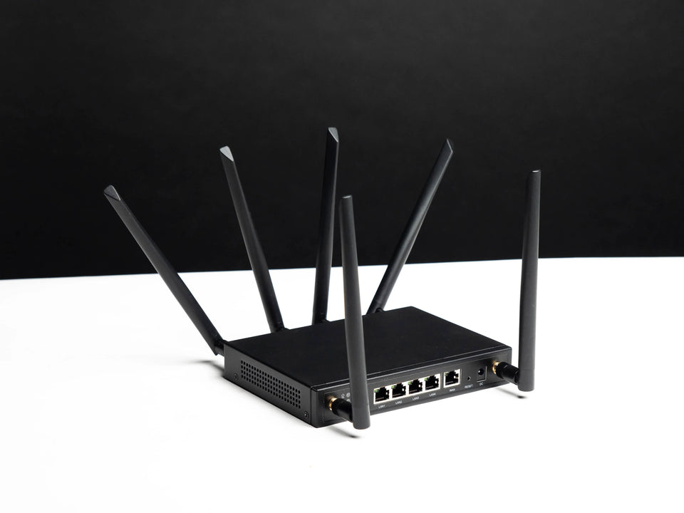 5 Problems Solved by the Roamr 4G LTE Internet Router: